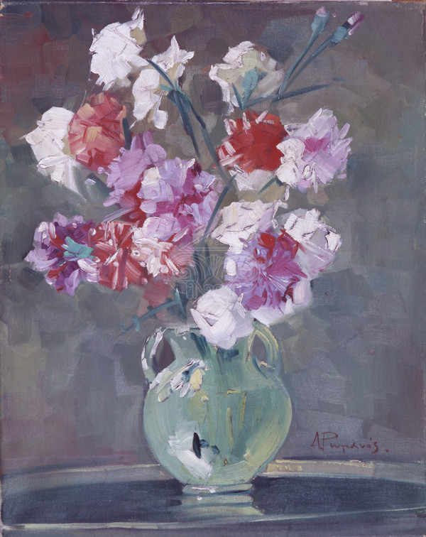 Vase with carnations